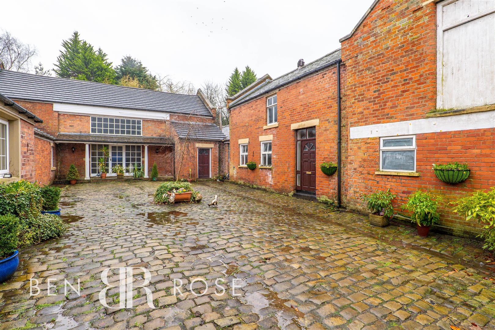 D'urton Lane, Preston